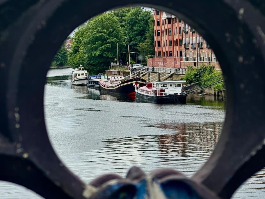 Unique Houseboat Experience I Central City Break York Esterno foto